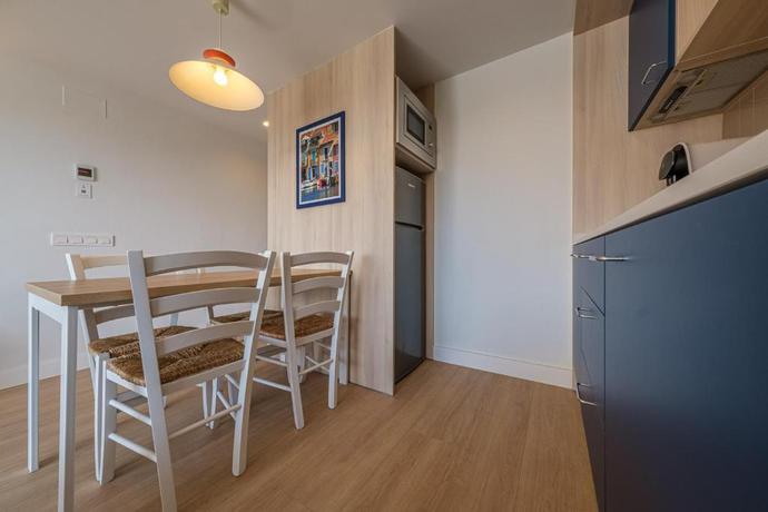 Imagen de los interiores del Apartamentos &Aacute;ncora Salou La Siesta. Foto 7
