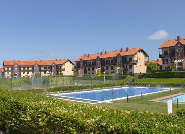 Imagen general del Apartamentos Abba Comillas, Comillas. Foto 19