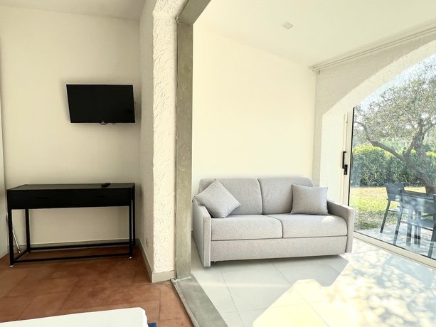 Imagen de la habitación del Apartamentos Abitatt Apart-Suite. Foto 6