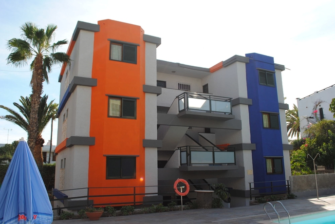 Imagen de los exteriores del Apartamentos Africana, Playa del Inglés. Foto 9