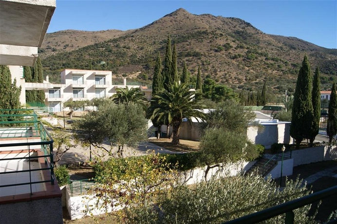 Imagen de los exteriores del Apartamentos Agi Rescator Resort. Foto 11