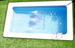 Imagen de la piscina del Apartamentos Agora, Peñíscola. Foto 6