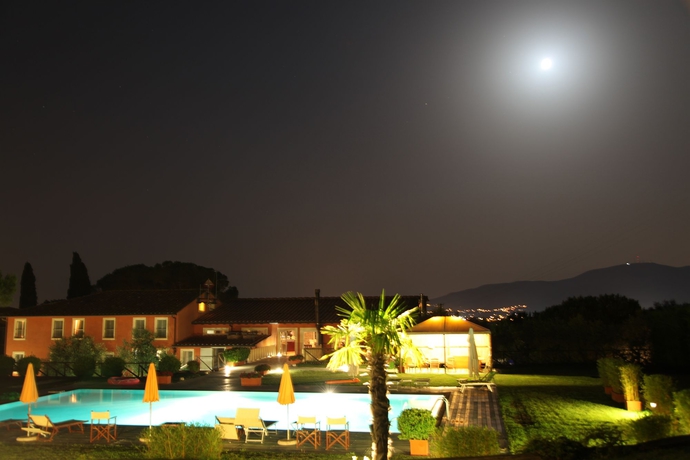 Imagen de la piscina del Apartamentos Agriturismo Corte Benedetto. Foto 16