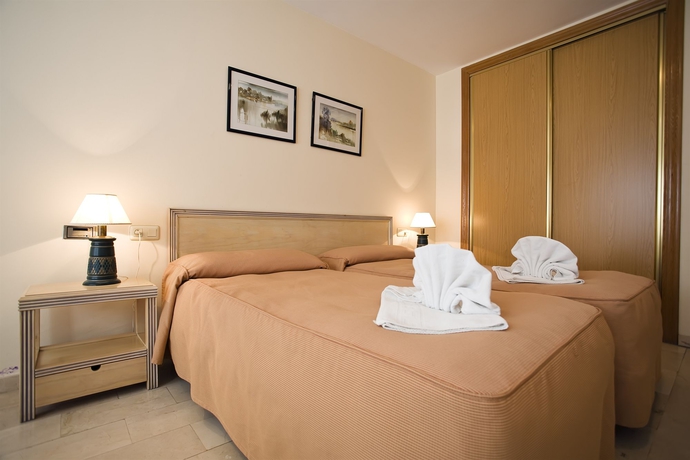 Imagen de la habitación del Apartamentos Aguas Salinas. Foto 6