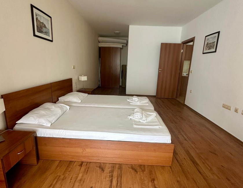 Imagen general del Apartamentos Aheloy Palace. Foto 6
