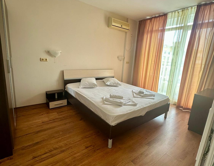 Imagen general del Apartamentos Aheloy Palace. Foto 10