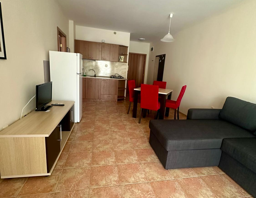 Imagen general del Apartamentos Aheloy Palace. Foto 16