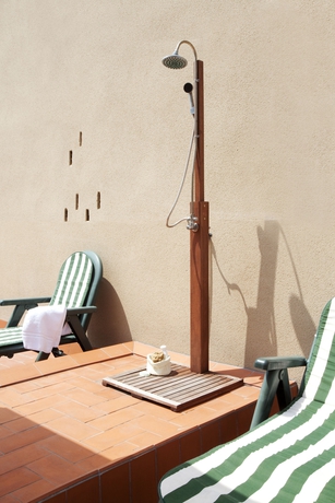 Imagen de los exteriores del Apartamentos AinB Eixample-Entença. Foto 9