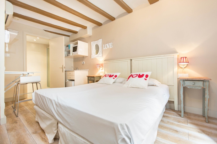 Imagen de la habitación del Apartamentos AinB Gothic-Jaume I. Foto 4