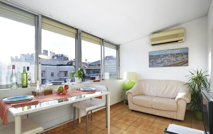 Imagen general del Apartamentos Ainb Diagonal Francesc Macia . Foto 19