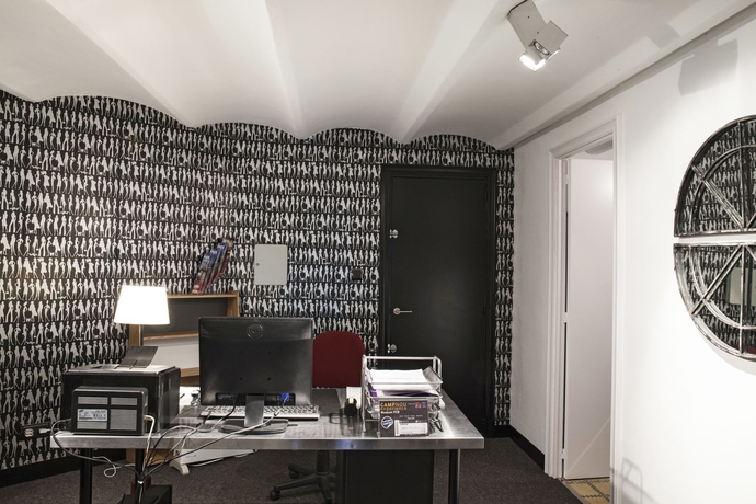 Imagen de los interiores del Apartamentos Ainb Eixample-Miro. Foto 10