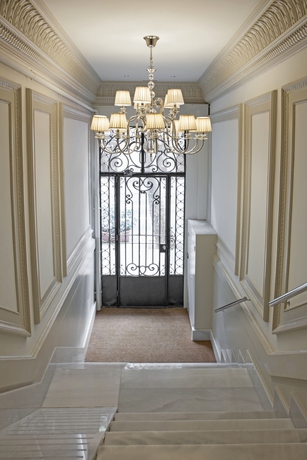 Imagen de los interiores del Apartamentos Ainb Eixample-Miro. Foto 11