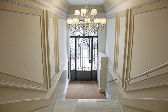 Imagen de los interiores del Apartamentos Ainb Eixample-Miro. Foto 12