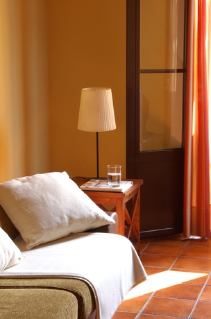 Imagen de los interiores del Apartamentos Ainb Las Ramblas-guardia Apartments. Foto 15