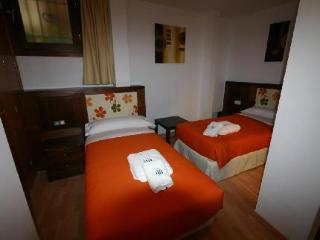 Imagen de la habitación del Apartamentos Al Andalus, Granada. Foto 13