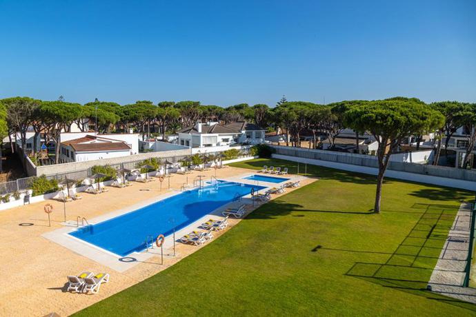 Imagen de la piscina del Apartamentos Al Sur Vacaciones. Foto 10