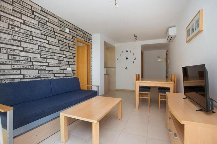 Imagen de la habitación del Apartamentos Alameda, Benidorm Centro. Foto 7