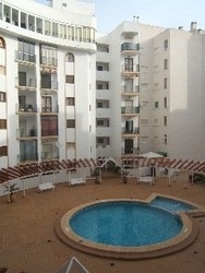 Imagen de los exteriores del Apartamentos Albamar Eurosol. Foto 5