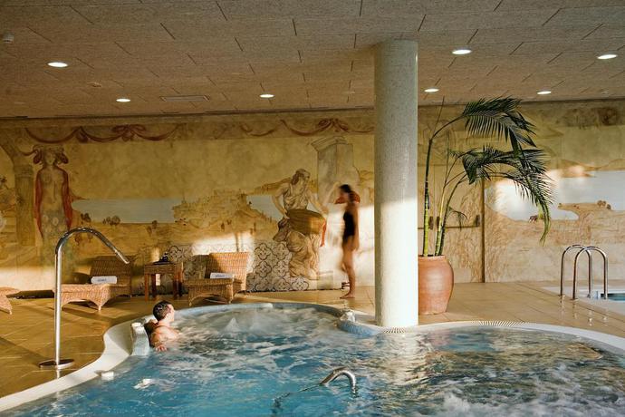 Imagen de la piscina del Apartamentos Albayt Resort & Spa. Foto 13