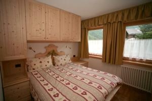 Imagen de la habitación del Apartamentos Albert, Penia. Foto 4