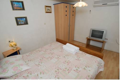 Imagen del bar/restaurante del Apartamentos Alberto, Dubrovnik. Foto 3