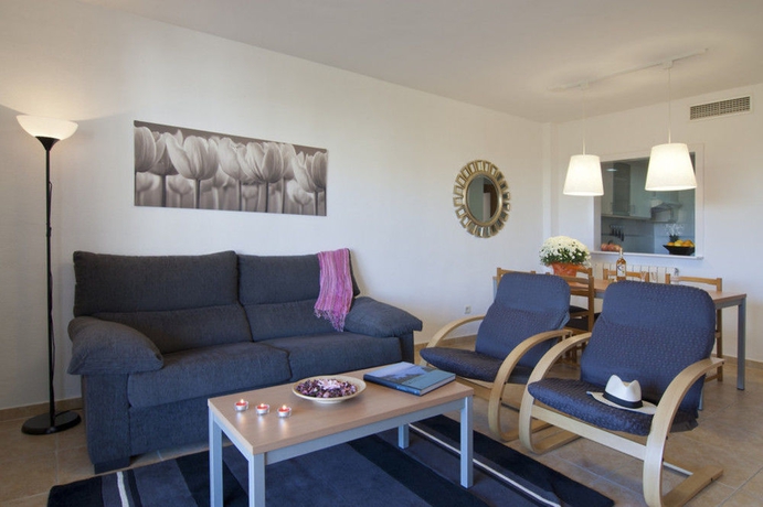 Imagen de los interiores del Apartamentos Alborada Golf. Foto 9