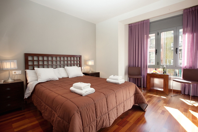 Imagen de la habitación del Apartamentos Alcam Hercules. Foto 4