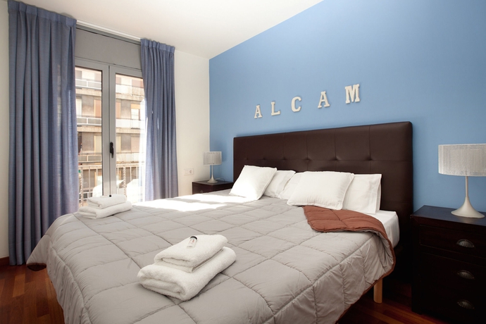 Imagen general del Apartamentos Alcam Hercules. Foto 1
