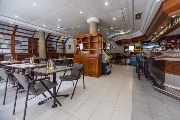 Imagen del bar/restaurante del Apartamentos Alcudia Boutique Apartments. Foto 9