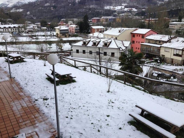 Imagen de los exteriores del Apartamentos Aldea del Puente. Foto 13