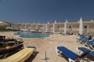 Imagen de la piscina del Apartamentos Aldeia da Gale. Foto 4