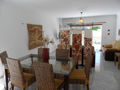 Imagen general del Apartamentos Alfamar. Foto 4