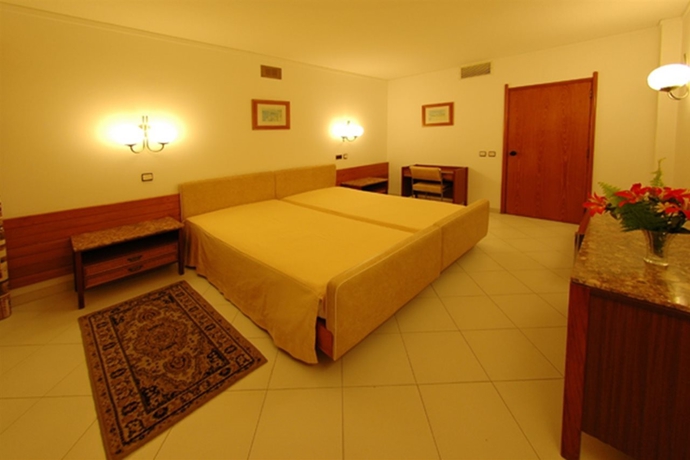Imagen general del Apartamentos Algar, Armacao de Pera. Foto 2
