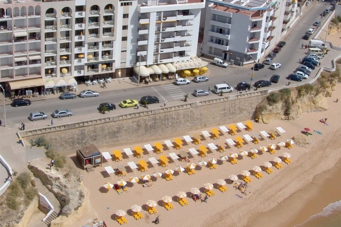 Imagen general del Apartamentos Algar, Armacao de Pera. Foto 5