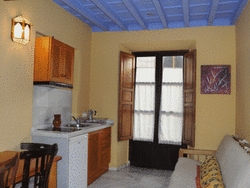 Imagen de los interiores del Apartamentos Alh Patio. Foto 8