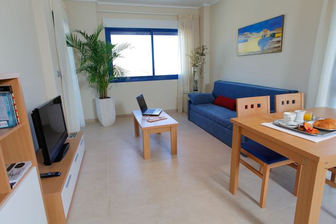 Imagen de la habitación del Apartamentos Alicante Hills. Foto 10