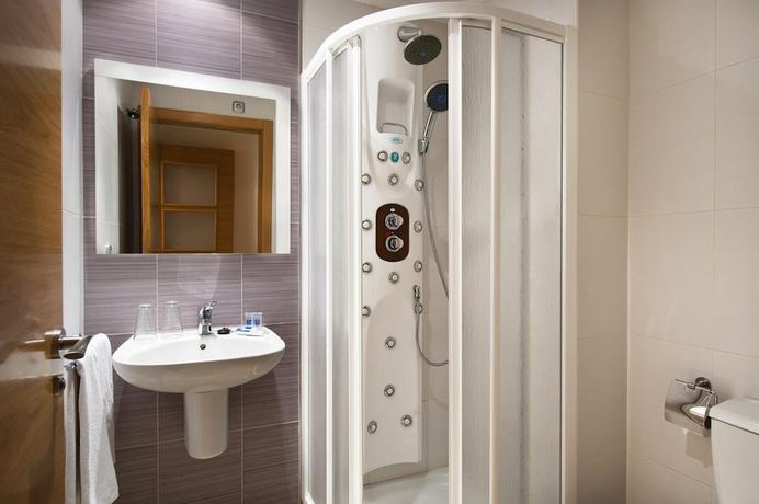 Imagen de la habitación del Apartamentos Alicante Hills. Foto 13