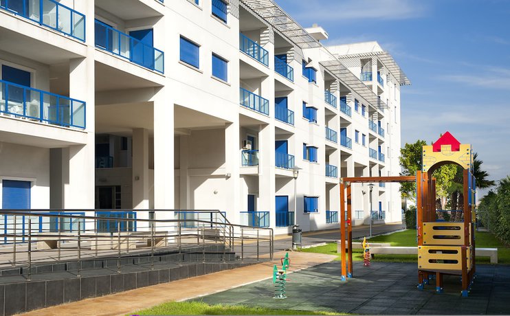 Imagen de los exteriores del Apartamentos Alicante Hills. Foto 18