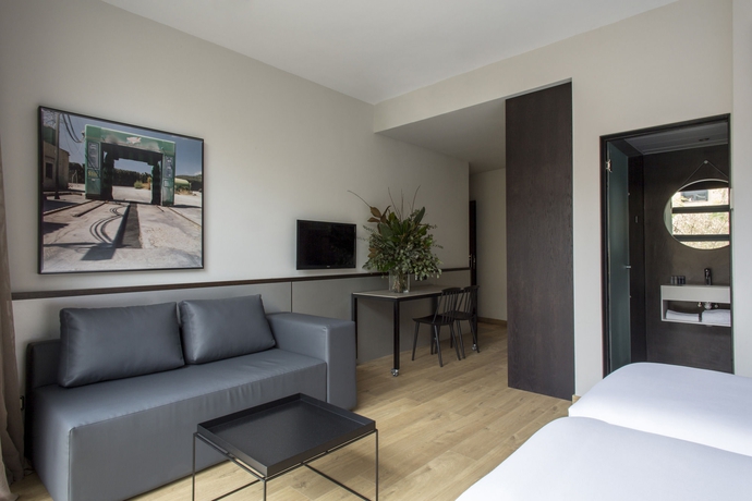 Imagen de los interiores del Apartamentos Allada Barcelona. Foto 14