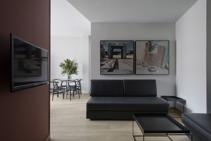 Imagen de los interiores del Apartamentos Allada Barcelona. Foto 16
