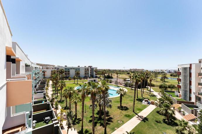 Imagen general del Apartamentos AlmeriaSuite Palm Beach Pool and Golf. Foto 1