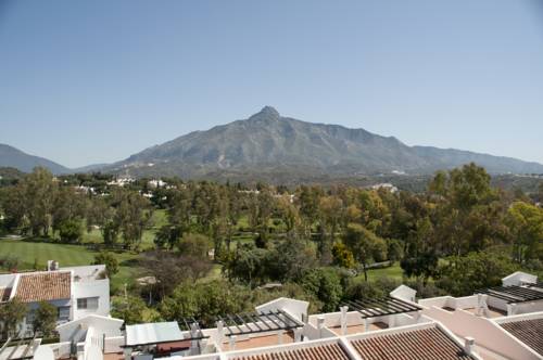 Imagen de la habitación del Apartamentos Aloha Gardens. Foto 5