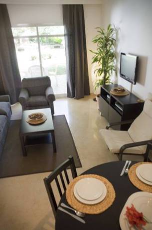 Imagen de la habitación del Apartamentos Aloha Gardens. Foto 14