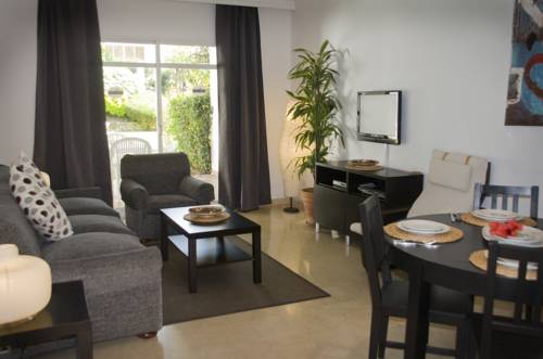 Imagen de la habitación del Apartamentos Aloha Gardens. Foto 16