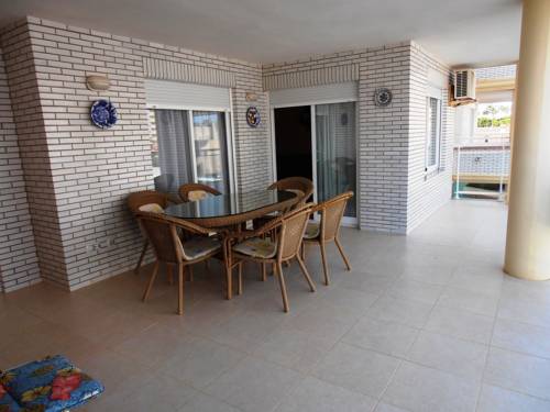 Imagen de la habitación del Apartamentos Alpen1 Argenta/Caleta. Foto 4