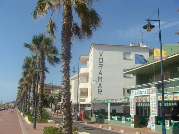 Imagen general del Apartamentos Alpen1 Voramar. Foto 14