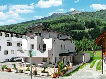 Imagen general del Apartamentos Alpenapart Saphir. Foto 1