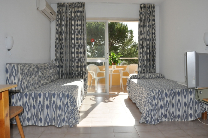 Imagen de los interiores del Apartamentos Alper Apartments Mallorca. Foto 12