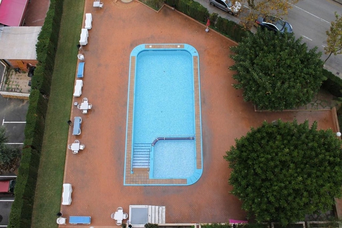 Imagen general del Apartamentos Alpha, Benidorm - Playa Levante. Foto 4