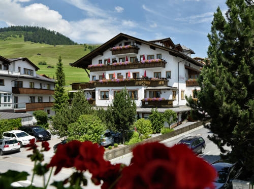 Imagen general del Apartamentos Alpina, Sankt Zeno. Foto 3